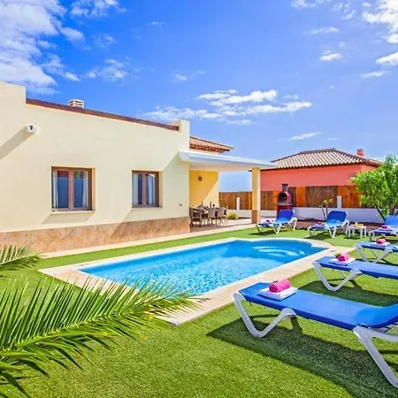 Urbanizacion Fuerteventura Golf Club Sleeps 6 With Pool Air Con And Wifi * Caleta De Fuste