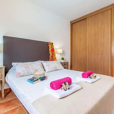 Villa Urbanizacion Fuerteventura Golf Club Sleeps 6 With Pool Air Con And Wifi Caleta De Fuste